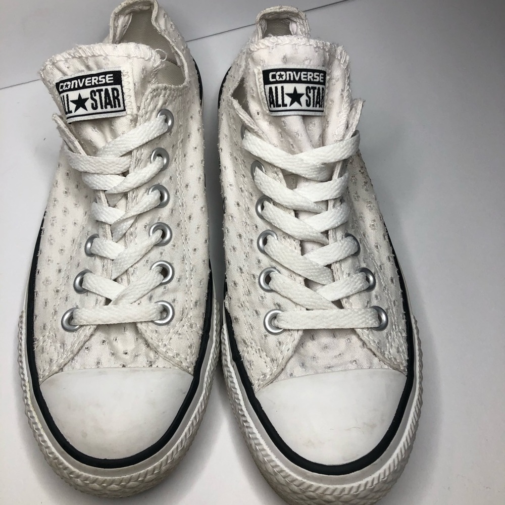 White converse